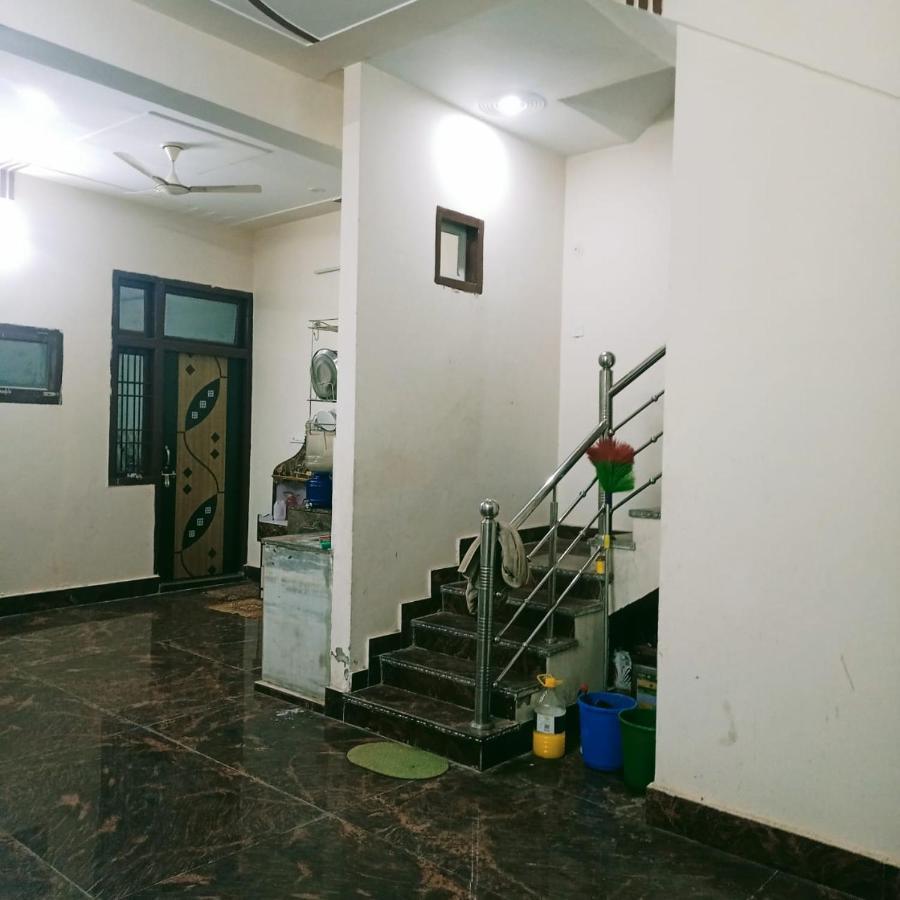 Radha Bhavan Вриндавана Экстерьер фото